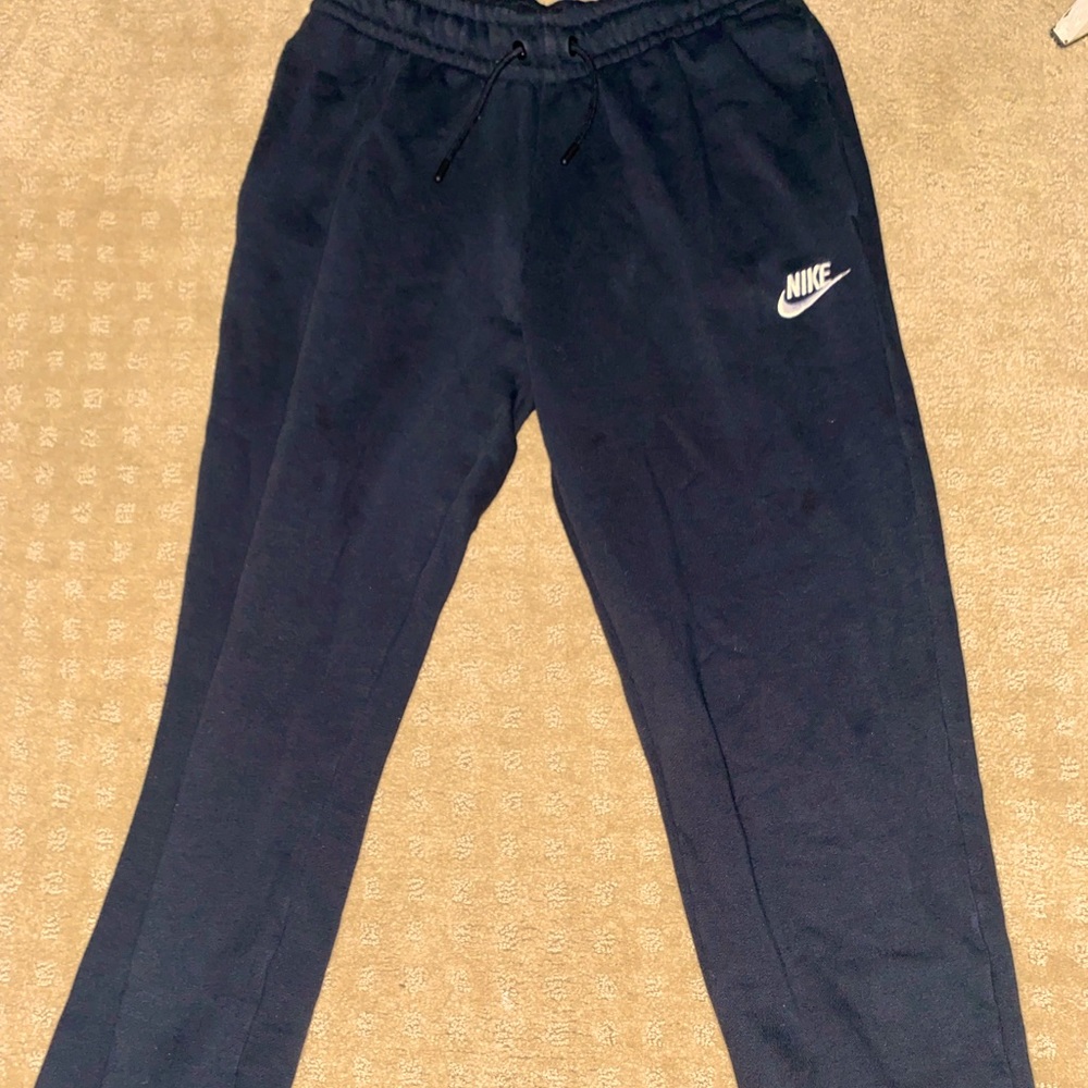 Nike joggers sweatpants